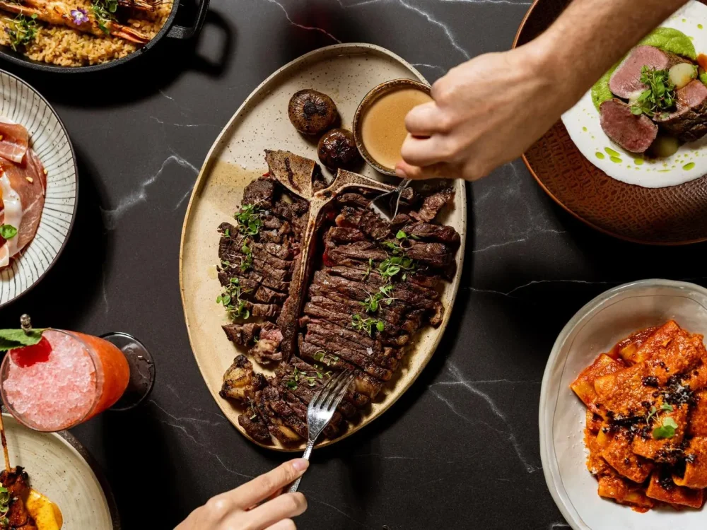 Robata grillen készült steak közös vacsorához